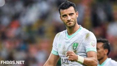 إصاية الهداف التاريخي للدوري السعودي للمحترفين عمر السومة