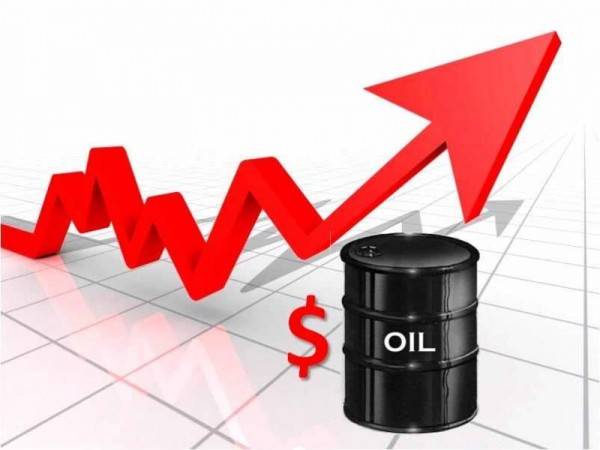 النفط في أعلى مستوياته منذ قرابة عام