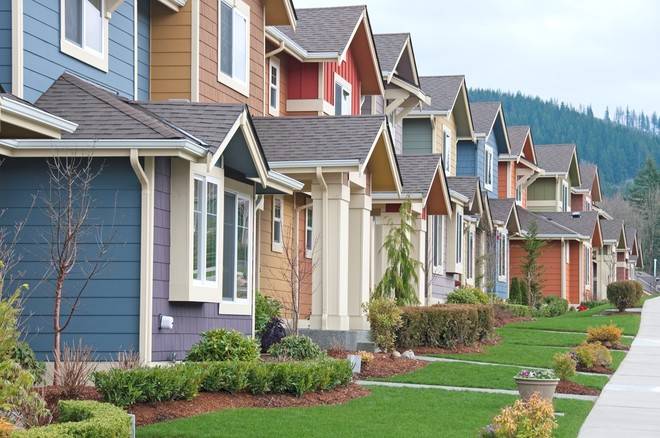أسعار المنازل الأمريكية ترتفع بنسبة 12.9%