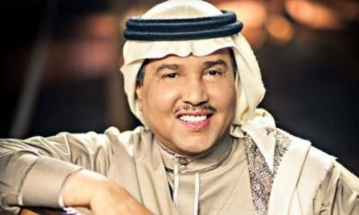 محمد عبده يتلقى لقاح فيروس كورونا