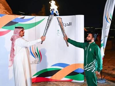 شعلة دورة الألعاب السعودية 2024 تصل إلى نيوم