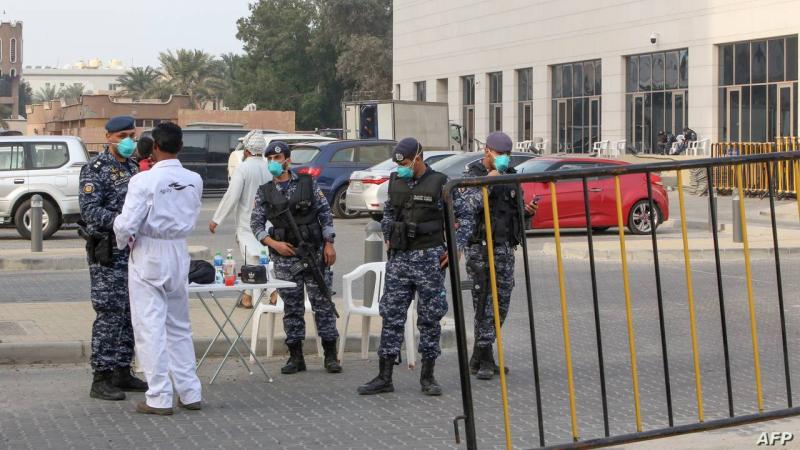 Kuwait Extends Partial Curfew