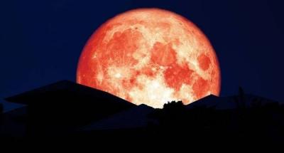 What is the Giant "Strawberry Moon" Expected to Appear Soon?
