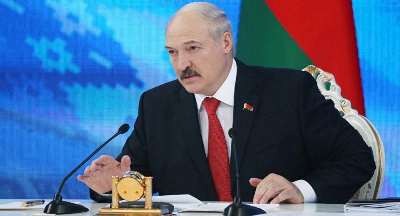 Belarus President Threatens to Halt EU Goods Transit Through Country to the East