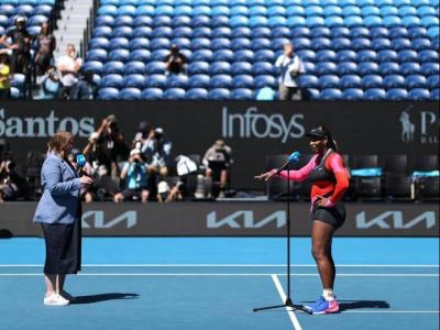 Serena Williams Advances to the Fourth Round of the Australian Open