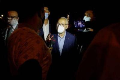 Tunisian Army Prevents Ghannouchi from Entering Parliament Building