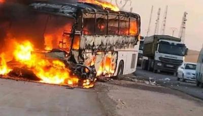 الجزائر... وفاة 6 أشخاص إثر احتراق حافلة جنوبي البلاد