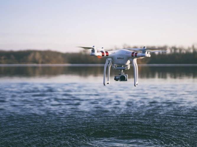 Patent for a Super Phone with a Drone-like Camera by a Chinese Company