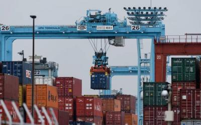 Japan's Exports Rise by 2%