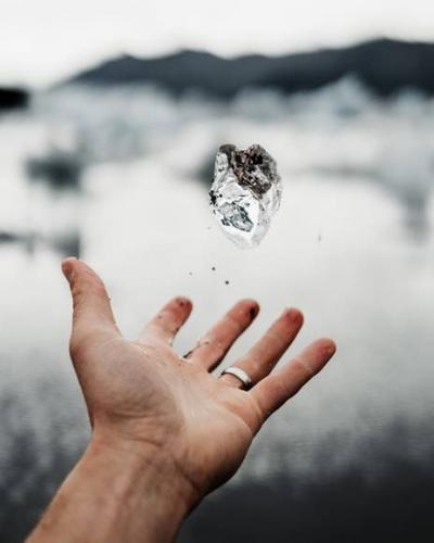 Elderly Woman Discovers $2.7 Million Diamond While Cleaning Her Home