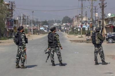 Kashmir: Fears of Returning to Violent Past and Expectations of a "Strong Response" from India