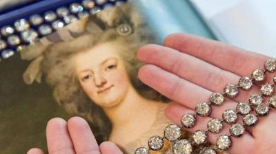 Millions of Dollars: Sale of Diamond Bracelets Owned by the Queen of France