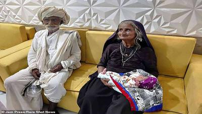 Indian Woman Gives Birth to First Child at Age 70