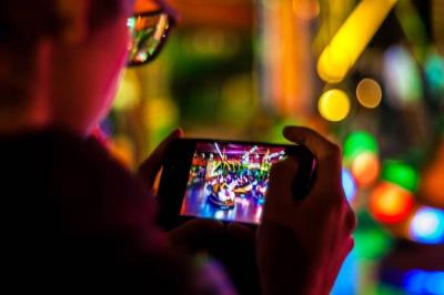 Infographic: $175 Billion in Game Revenues, 57% from Mobile Phones