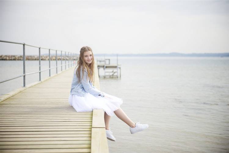 # How to Choose White Shoes in Summer?