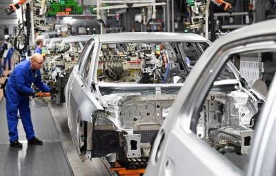 Renault and Stellantis Halt Car Production