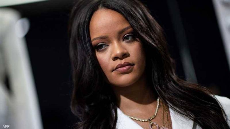 After Independence from Britain: Barbados Declares Rihanna a National Heroine