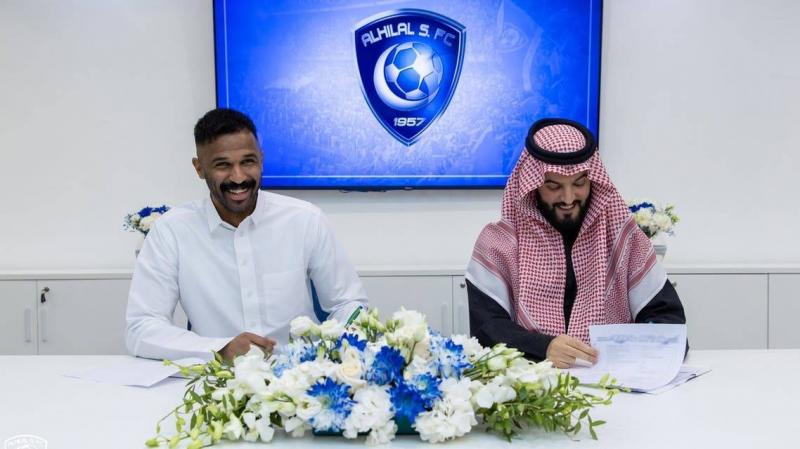 Title: Goalkeeper Mohammed Al-Owais to Protect Al-Hilal's Goal Until 2025