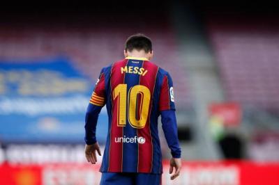 Shock in the World of Football: Details of Messi's Exit from Barcelona