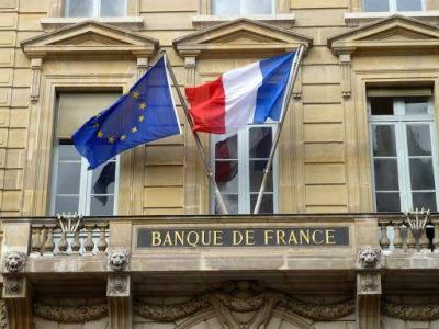 French Central Bank: There is a Contraction in the French Economy