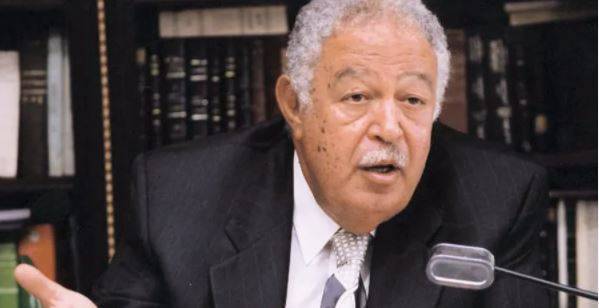 Death of the Head of the Lawyers Syndicate in Egypt During Trial