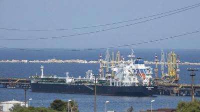 Wall Street Journal: US Authorities Detain Russian Oil Tanker
