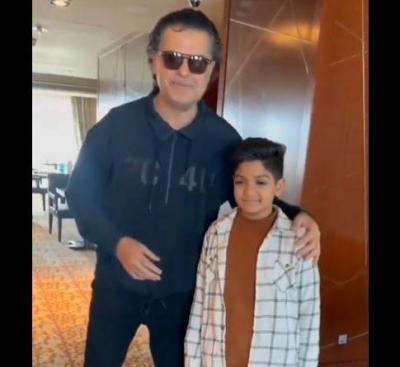 Mohamed Osama Sings "Al-Ghazala Rayqa" and "The One Who Sold Us Lost Our Charm" - Ragheb Alama Comments: "God.. God"