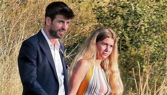 Title: Piqué with His New Girlfriend and Shakira's Anger