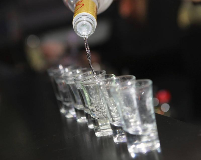 Title: Vodka Instead of Coffee in the Lebanese Parliament