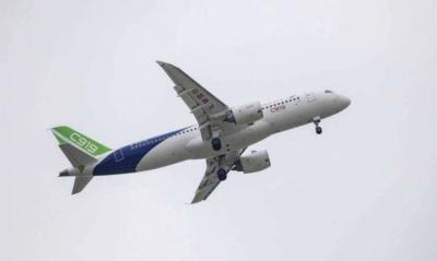 Chinese Plane "Challenges" Boeing and Airbus Monopoly in Aviation