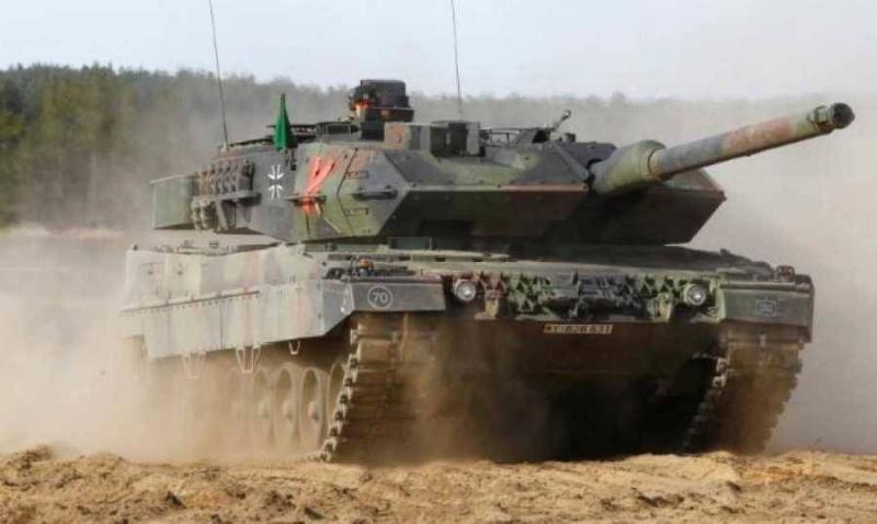 Berlin Fears German Tanks Attacking Russian Territory