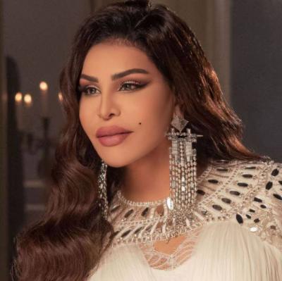 Video: Ahlam's Manager Flirts With Her and She Cautions Him
