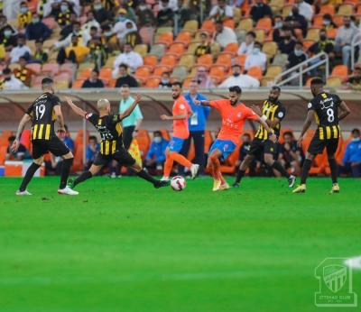 Union Continues to Break Records and Maintains League Lead