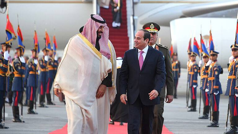 Mohammed bin Salman Visits Egypt and Meets Sisi