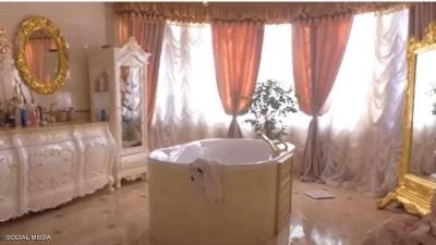 Video: Officer "Golden Toilet" - Excessive Wealth Led Him into a Trap