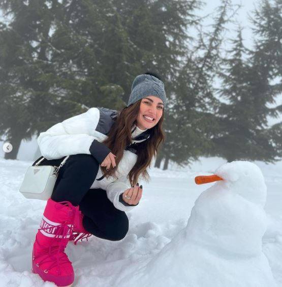 Dorra Celebrates Her Birthday in the Snow