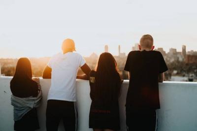 Young People Under 21 More Likely to Contract Indian Variant