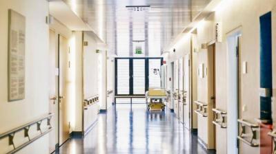Hospital Without Phone Lines and Internet