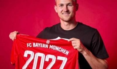 Bayern Munich Strengthens Defense with "The Dutch Rock"