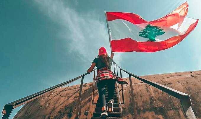 Western Presence in Lebanon: Paris Encourages and Washington Warns