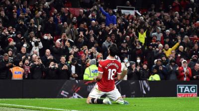 Manchester United Defeats Leeds with a Four-Goal Thrill