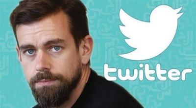 Twitter CEO Aims to Promote Cryptocurrencies Through a Non-Digital Bitcoin "Wallet"