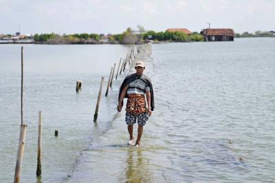 Climate Change: Poor Countries Struggle with "Losses and Damages" and Negotiate to Pay the Price