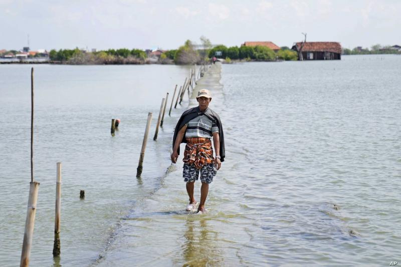 Climate Change: Poor Countries Struggle with 