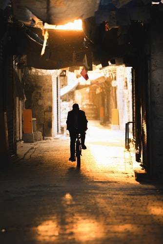 Syrian Government Doubles Prices of Diesel and Bread