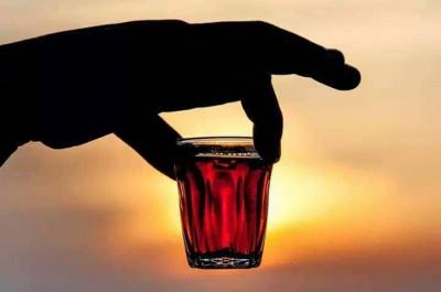 "Cut Down on Tea Consumption" – Odd Statement from a Pakistani Minister
