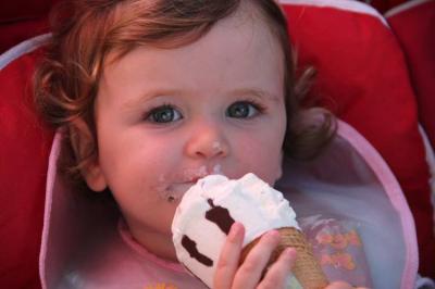 What Happens to Your Skin When You Eat Sweets Daily?