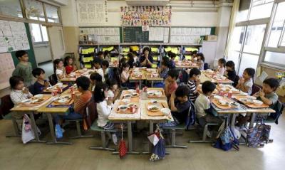 The Silent Eating Rule is Lifted in Japanese Schools