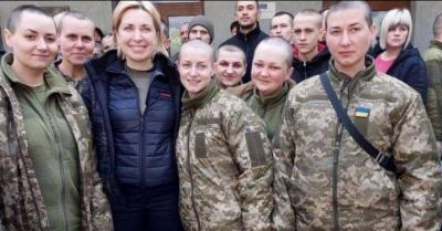 Humiliating Symbol: Russia Shaves the Hair of Ukrainian Female Prisoners and Releases Them