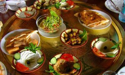 Don't Ignore It: 6 Essential Health Tips When Eating Suhoor